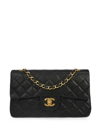 Pre-owned Chanel 1992 Small Classic Double Flap Shoulder Bag In 黑色