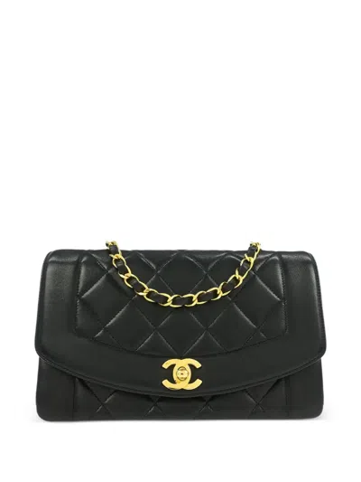 Pre-owned Chanel 1992 Small Diana Shoulder Bag In Black