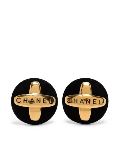 Pre-owned Chanel 1992s Logo-engraved Clip-on Earrings In Gold