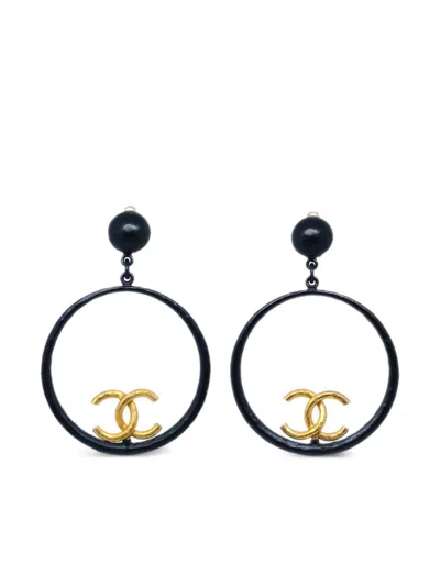 Pre-owned Chanel 1993 Cc Clip-on Earrings In Black