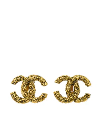 Pre-owned Chanel 1993 Cc Clip-on Earrings In Gold