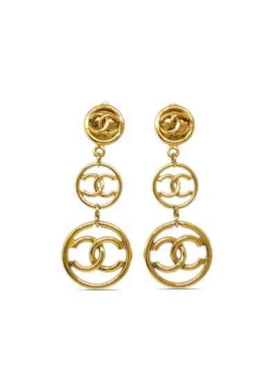 Pre-owned Chanel 1993 Cc Dangle Clip-on Earrings In Gold