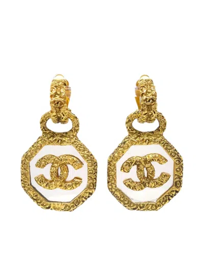 Pre-owned Chanel 1993 Cc Dangle Earrings In Gold
