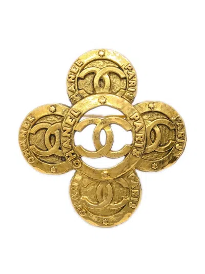 Pre-owned Chanel 1993 Cc Logo-embossed Brooch In Gold