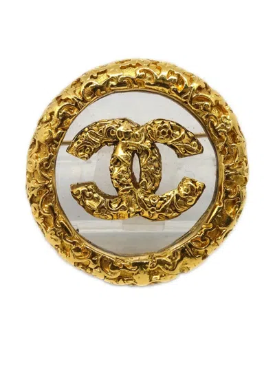 Pre-owned Chanel 1993 Cc Textured Brooch In Gold