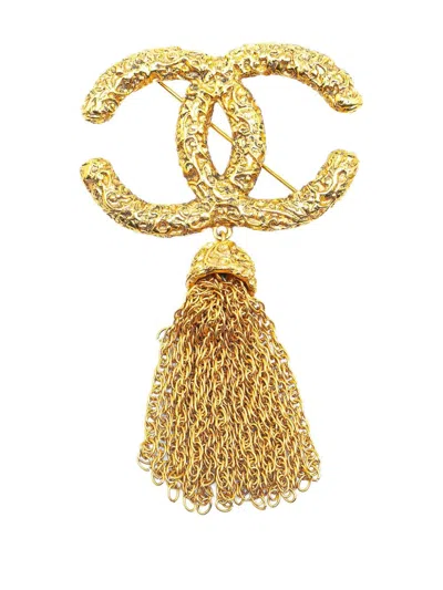 Pre-owned Chanel 1993 Gold Plated Cc Fringe Costume Brooch