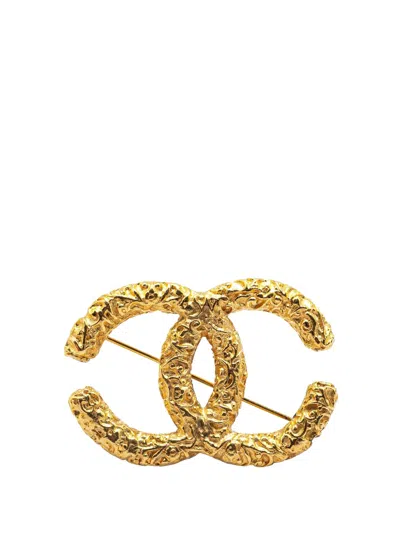 Pre-owned Chanel 1993 Gold Plated Cc Logo Brooch Costume Brooch