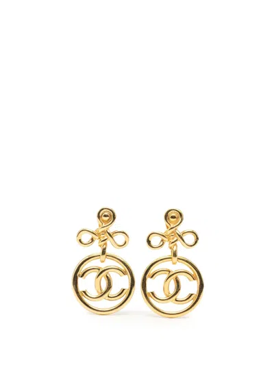 Pre-owned Chanel 1993 Gold Plated Cc Round Drop Clip On Earrings Costume Earrings