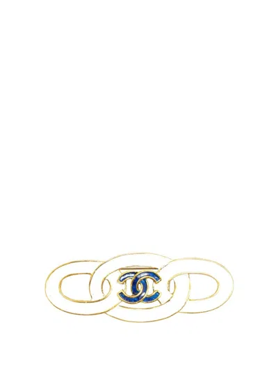 Pre-owned Chanel 1993 Gold Plated Enamel Cc Costume Brooch In White
