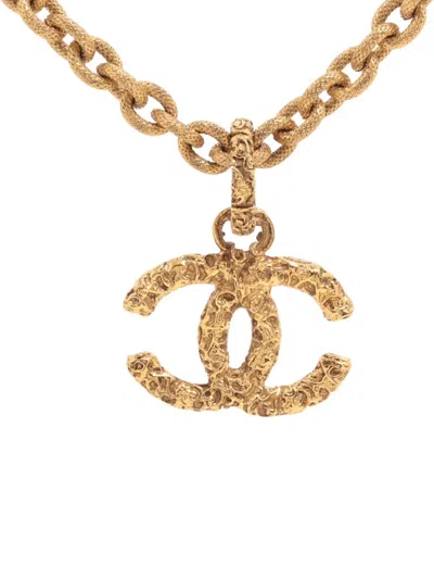 Pre-owned Chanel 1993 Lava Chain Cc Necklace In Gold