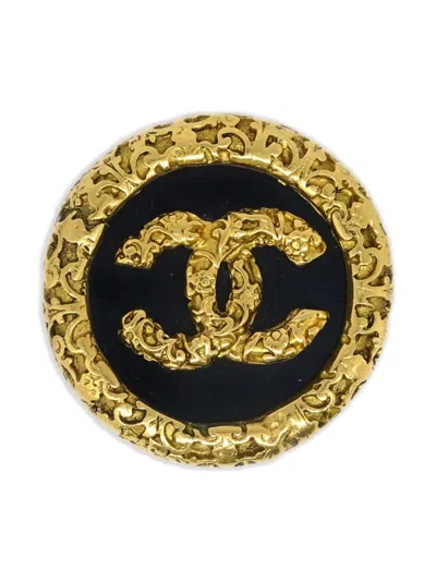 Pre-owned Chanel 1993 Medallion Brooch