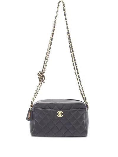 Pre-owned Chanel 1994-1996 Cc-logo Caviar-skin Cross Body Bag In Black