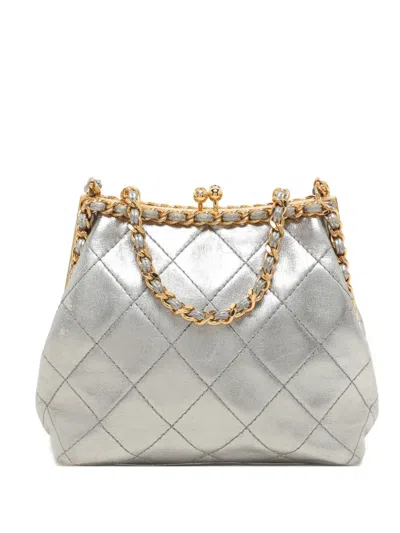 Pre-owned Chanel 1994-1996 Leather Chain-detail Shoulder Bag In Gray