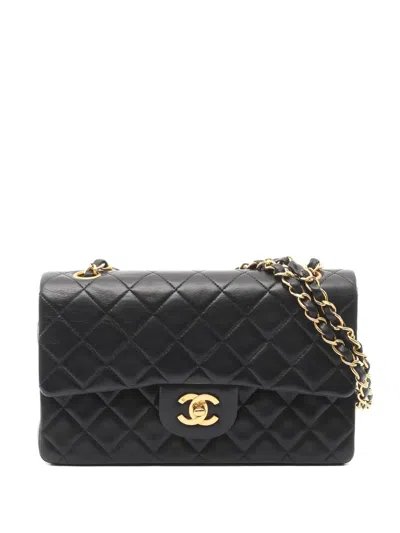 Pre-owned Chanel 1994-1996 Quilted Flap Shoulder Bag In Black