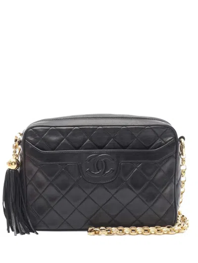 Pre-owned Chanel 1994-1996 Quilted Shoulder Bag In Black