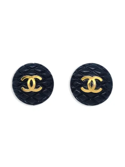 Pre-owned Chanel 1994 Cc Button Clip-on Earrings In Gold