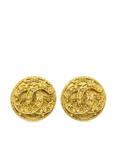 Pre-owned Chanel 1994 Cc Clip-on Button Earrings In Gold
