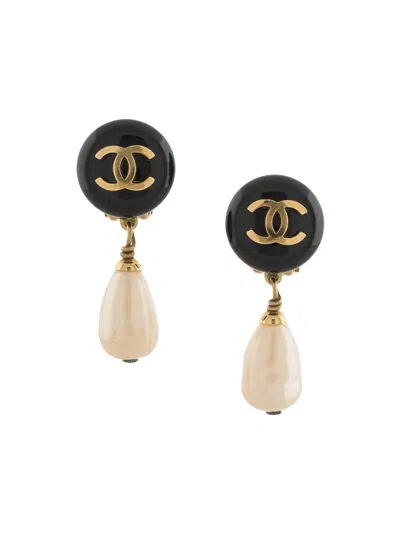 Pre-owned Chanel 1994 Cc Dangle Clip-on Earrings In Black