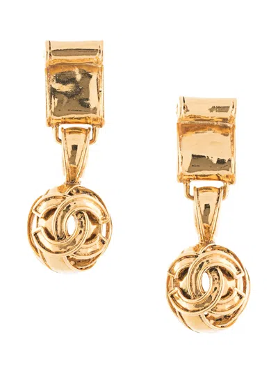 Pre-owned Chanel 1994 Cc Dangling Clip-on Earrings In Gold