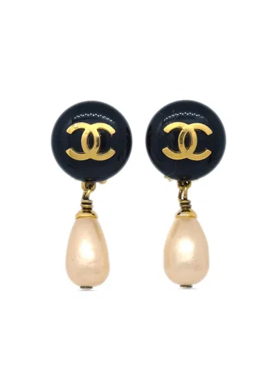 Pre-owned Chanel 1994 Cc Faux-pearl Dangle Clip-on Earrings In Black