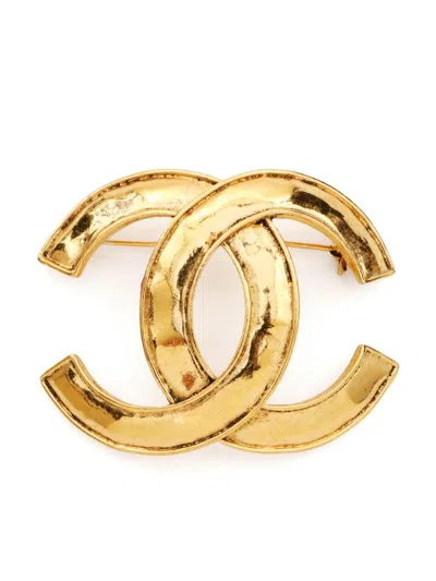 Pre-owned Chanel 1994 Cc Logo Brooch In Gold