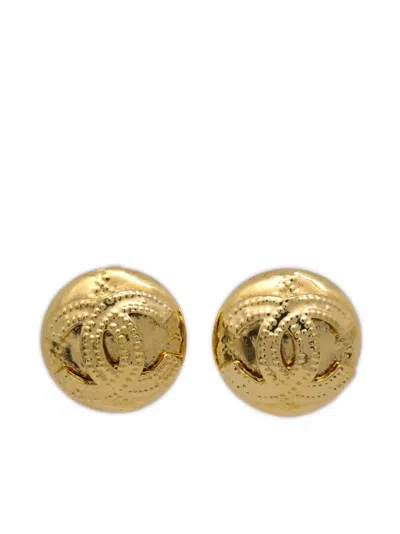 Pre-owned Chanel 1994 Cc-logo Clip-on Earrings In Gold