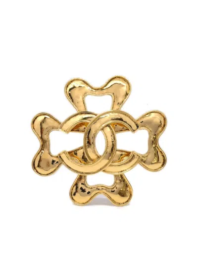 Pre-owned Chanel 1994 Cc Logo Clover Brooch In Gold