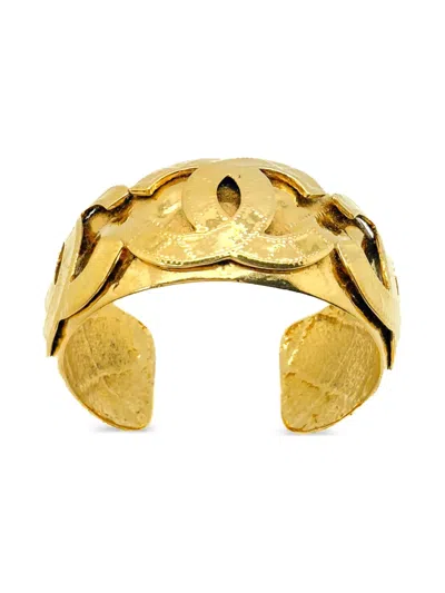 Pre-owned Chanel 1994 Cc Logo Cuff In Gold