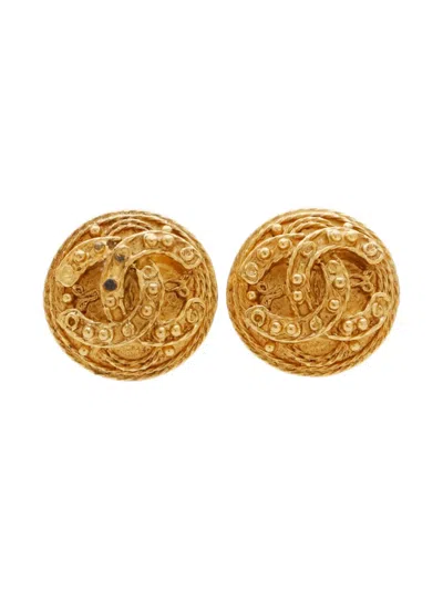 Pre-owned Chanel 1994 Cc Mark Clip-on Earrings In Gold