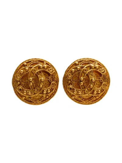 Pre-owned Chanel 1994 Cc Mark Clip-on Earrings In Gold