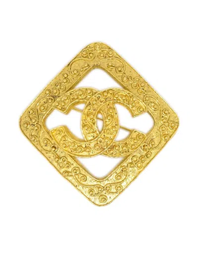Pre-owned Chanel 1994 Cc Rhombus Brooch In Gold