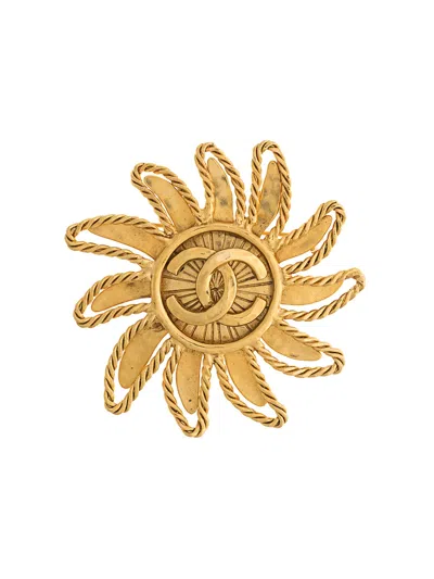 Pre-owned Chanel 1994 Cc Sun Motif Brooch In Gold