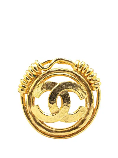 Pre-owned Chanel 1994 Gold Plated Cc Brooch Costume Brooch