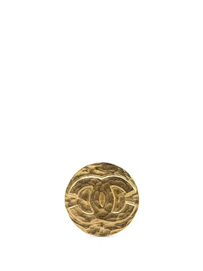 Pre-owned Chanel 1994 Gold Plated Cc Brooch Costume Brooch