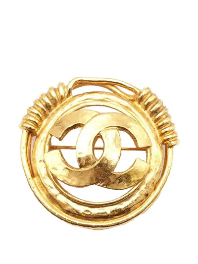 Pre-owned Chanel 1994 Gold Plated Cc Brooch Costume Brooch
