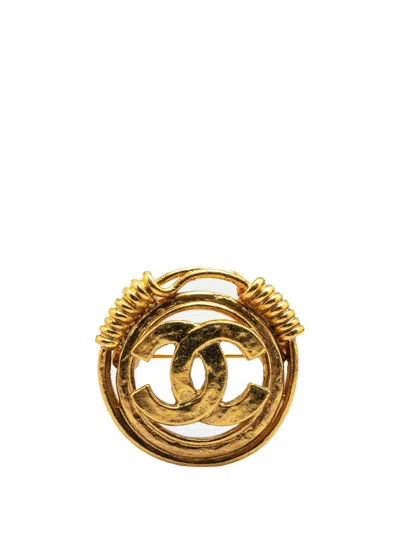 Pre-owned Chanel 1994 Gold Plated Cc Brooch Costume Brooch