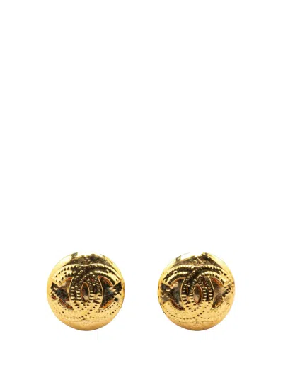 Pre-owned Chanel 1994 Gold Plated Cc Clip On Earrings Costume Earrings