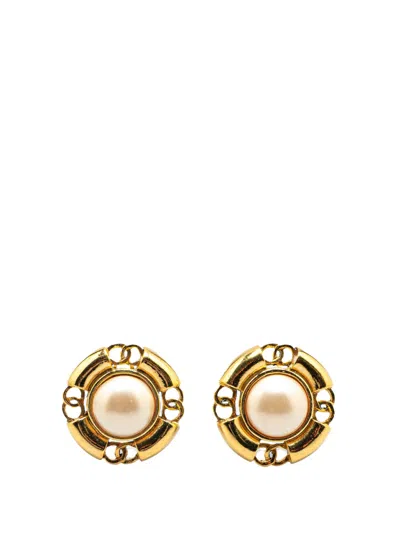 Pre-owned Chanel 1994 Gold Plated Cc Faux Pearl Clip On Earrings Costume Earrings
