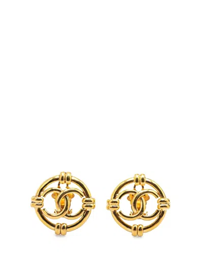 Pre-owned Chanel 1994 Gold Plated Cc Round Clip On Earrings Costume Earrings