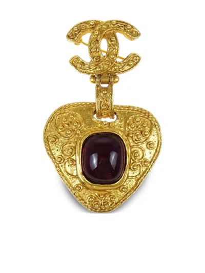Pre-owned Chanel 1994 Heart-shaped Gripoix Brooch In Gold