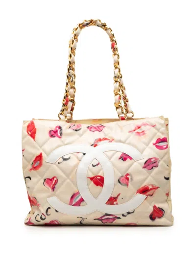 Pre-owned Chanel 1994-1996 Cc Coated Canvas Kisses And Lips Print Tote Bag In Neutral
