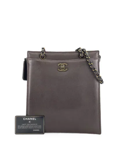 Pre-owned Chanel 1994-1996 Cc Turn-lock Shoulder Bag In Brown