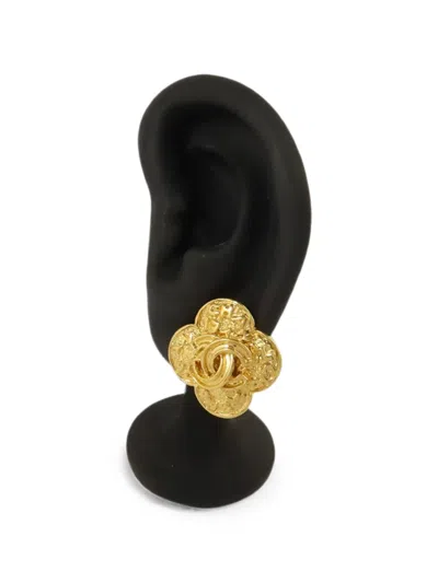 Pre-owned Chanel 1995 Cc Clover-leaf Earrings In Gold
