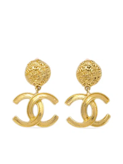 Pre-owned Chanel 1995 Cc Drop Clip-on Earrings In Gold