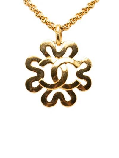 Pre-owned Chanel 1995 Cc Gold Plated Flower Pendant Necklace Costume Necklace