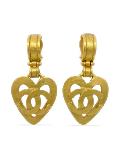 Pre-owned Chanel 1995 Cc Heart Dangle Clip-on Earrings In Gold