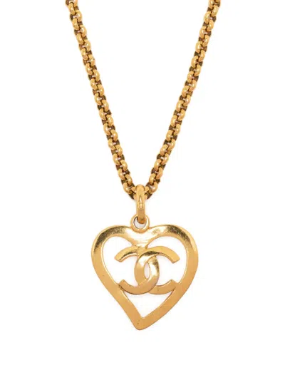 Pre-owned Chanel 1995 Cc Heart Pendant Necklace In Gold