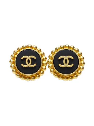 Pre-owned Chanel 1995 Cc Mark Clip-on Earrings In Gold