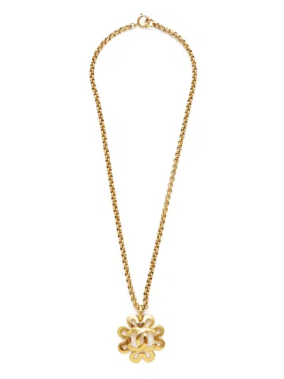 Pre-owned Chanel 1995 Cc Necklace In Gold