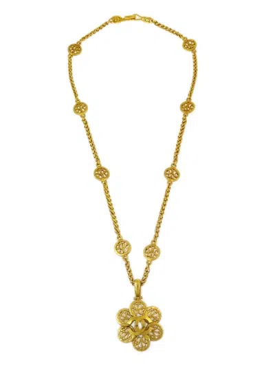 Pre-owned Chanel 1995 Cc Pendant Necklace In Gold